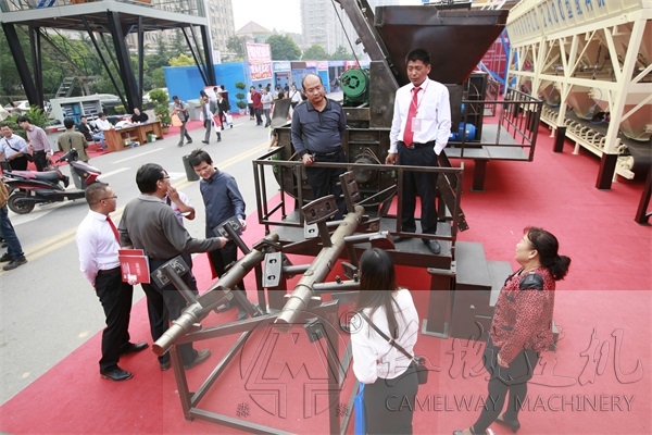 混凝土攪拌機PLC控制電路工作方式和具備功能