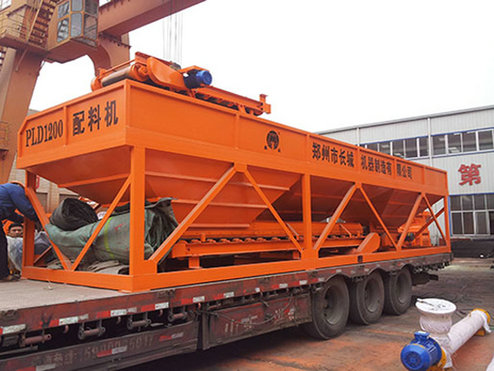 750攪拌機(jī)加配料機(jī)