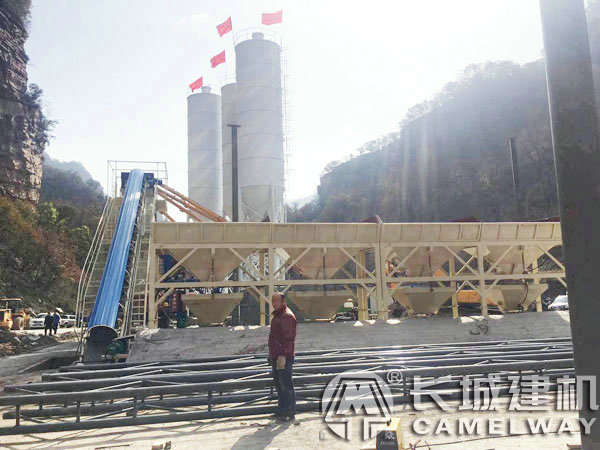 HZS60型成套混凝土攪拌站