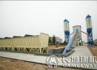 時(shí)產(chǎn)75方混泥土攪拌站全套設(shè)備多少錢(qián)