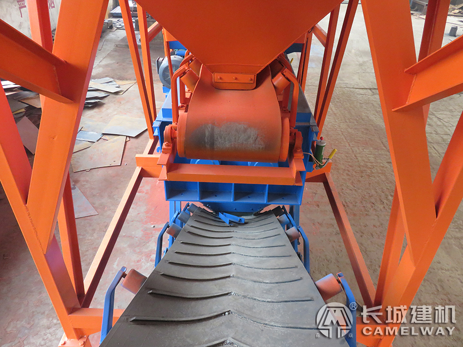 長城建機(jī)水穩(wěn)拌合站輸送系統(tǒng)