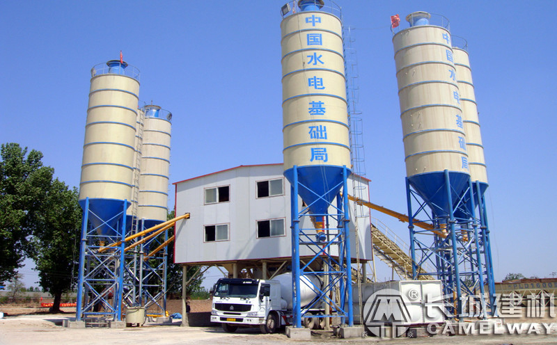 長城建機120攪拌站案例現(xiàn)場 長城建機120攪拌站案例現(xiàn)場