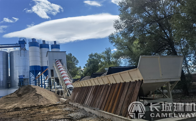 90混凝土攪拌站的配料機是幾倉？