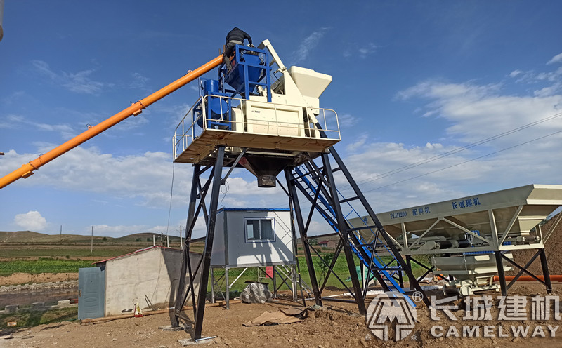 750混凝土攪拌站每小時(shí)有多大產(chǎn)量？