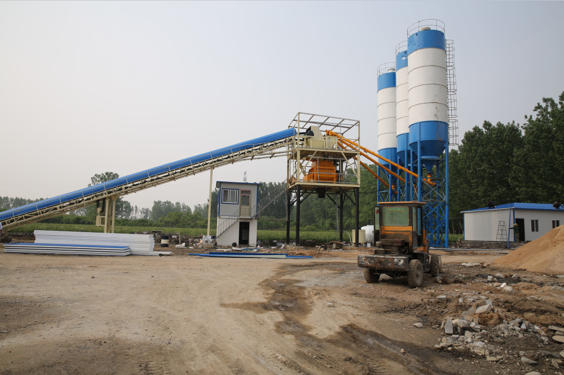 冬天混凝土攪拌站如何防止下料口結(jié)冰？